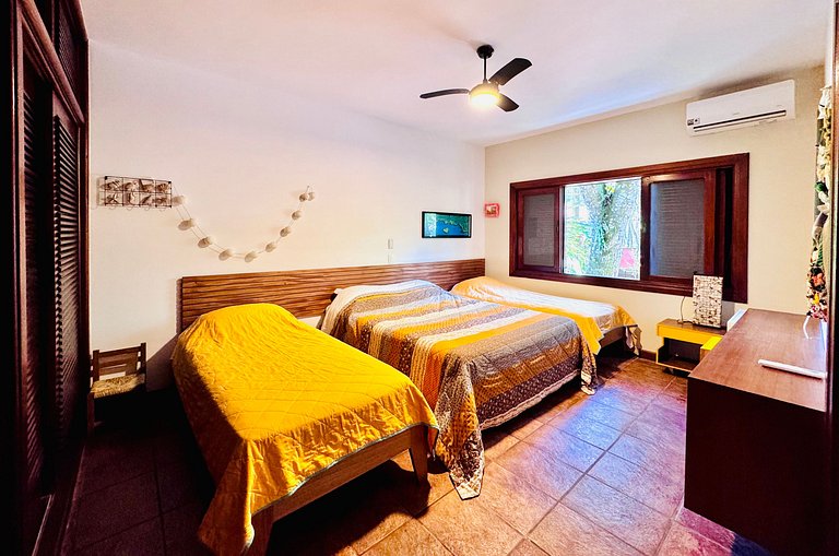 Casa Pé-na-Areia c/piscina - Praia Dura, Ubatuba