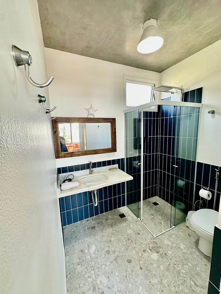 Casa Pé-na-Areia com piscina, 5 Suítes c/ar e Serviço