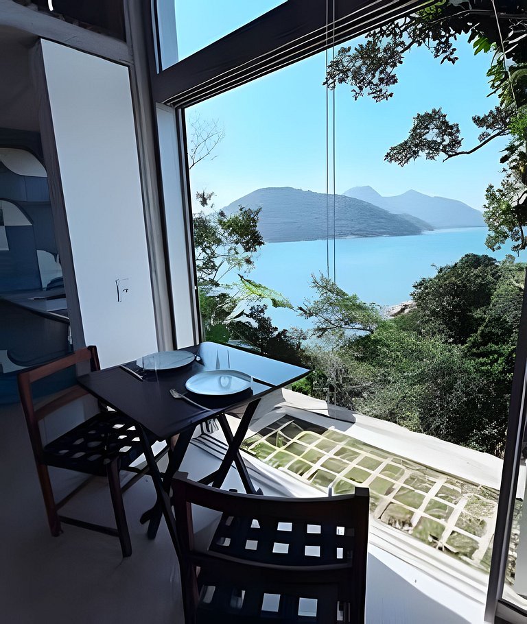 Casa Bravinha • Vista • Praia deserta • Estrelas