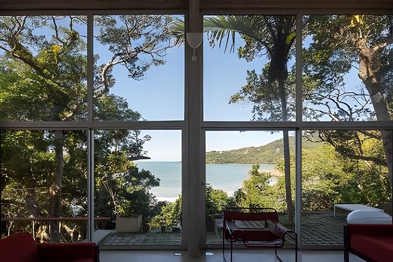 Casa Brava: Luxo na mata e no mar, praia privada