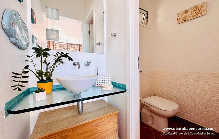 Casa Pé-na-Areia com piscina, 5 Suítes c/ar e Serviço